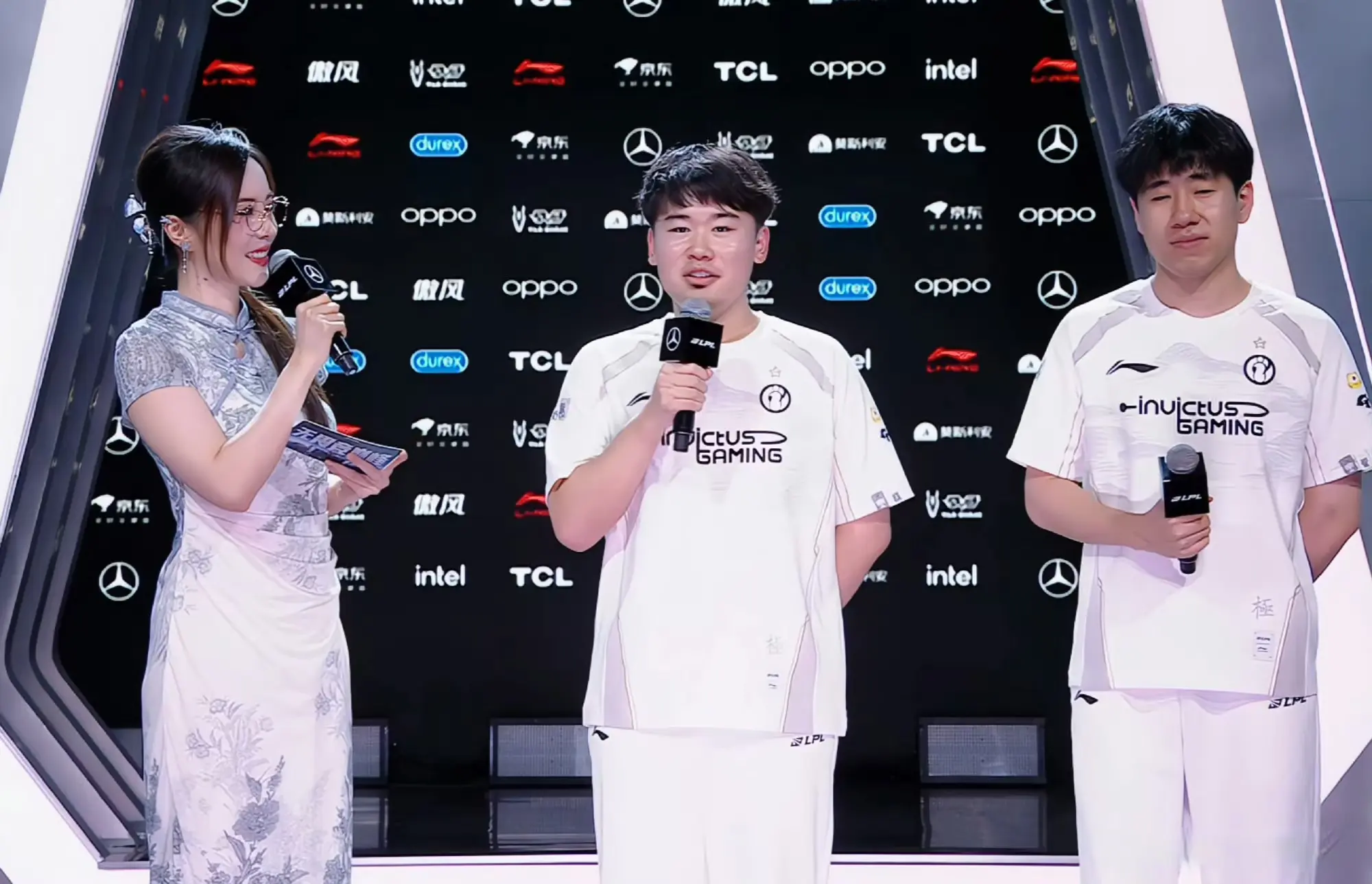 alt, 淘汰赛中, AA