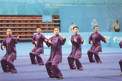 周颖介绍, 每年都有很, table