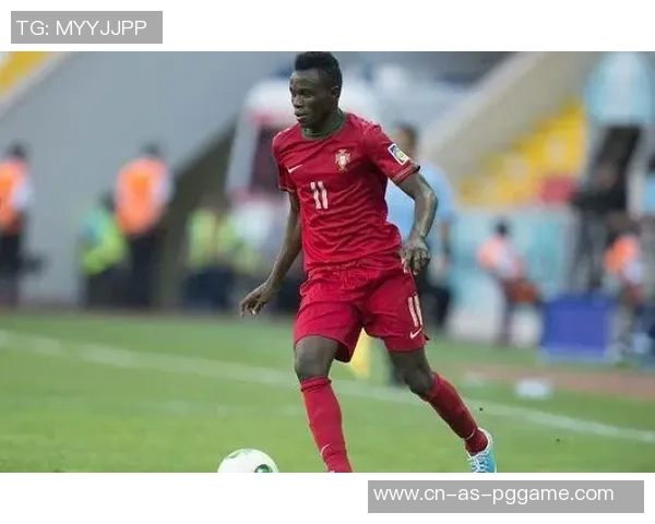 布鲁马波卡纳与十字军的激烈对决揭示足球战术的巅峰较量